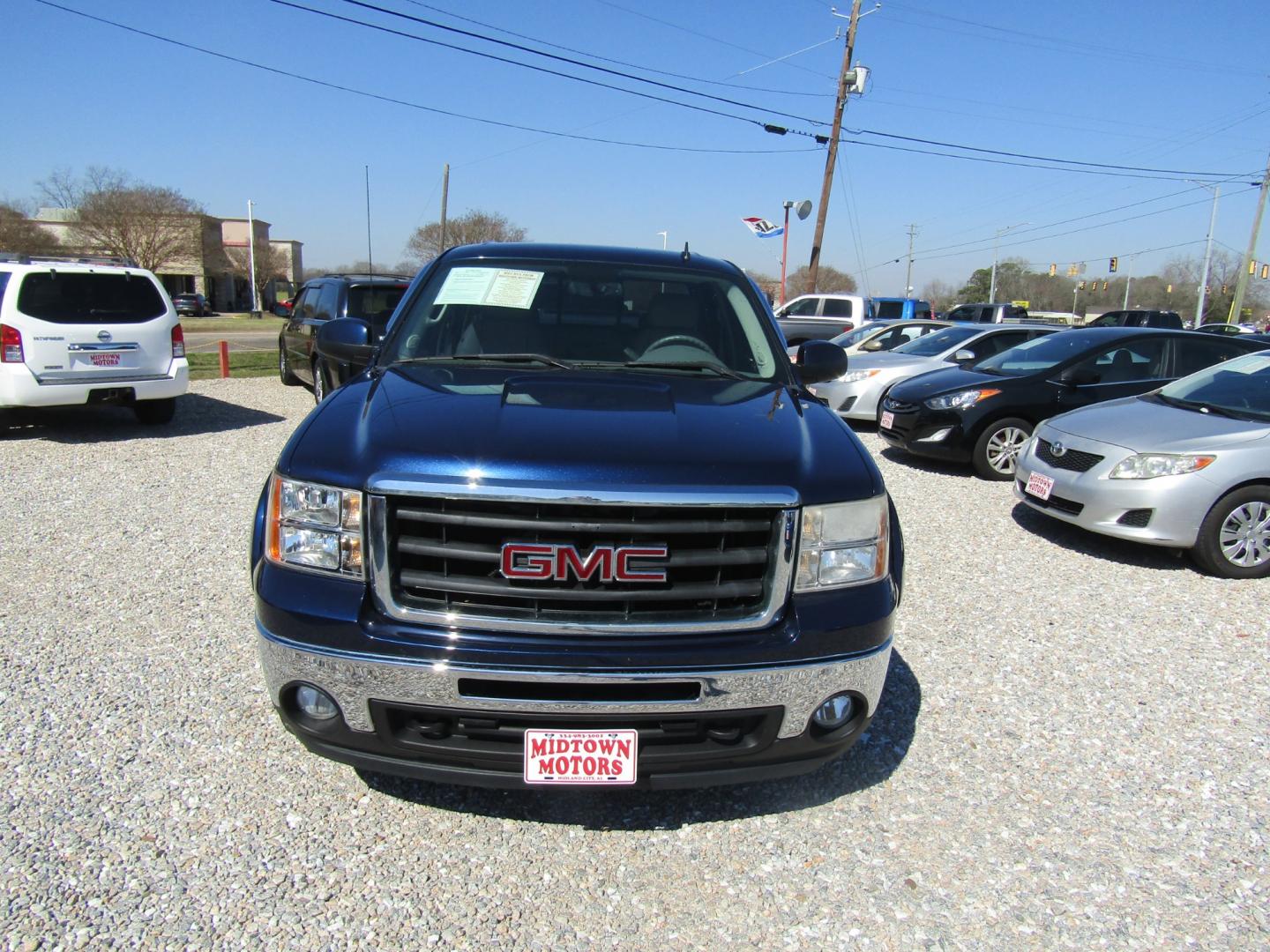 2010 Blue /Gray GMC Sierra 1500 SLT Crew Cab 4WD (3GTRKWE38AG) with an 5.3L V8 OHV 16V FFV engine, Automatic transmission, located at 15016 S Hwy 231, Midland City, AL, 36350, (334) 983-3001, 31.306210, -85.495277 - Photo#1